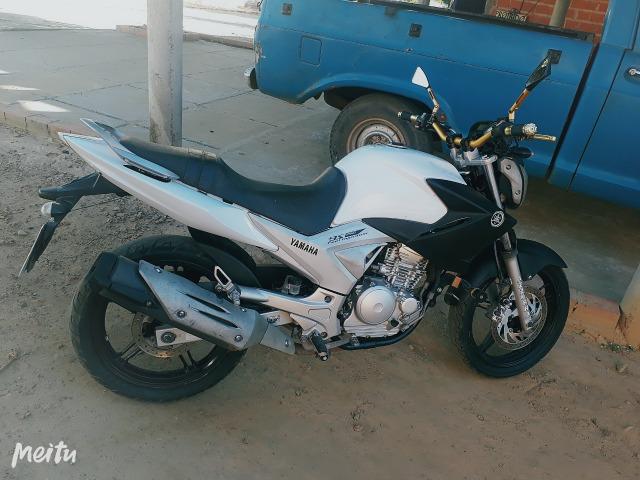 Fazer 250