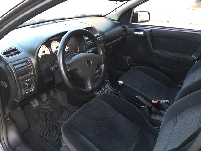 GM Astra 2010 - Foto 8