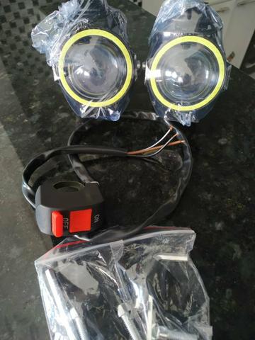 Vendo farol auxiliar de moto - Foto 2