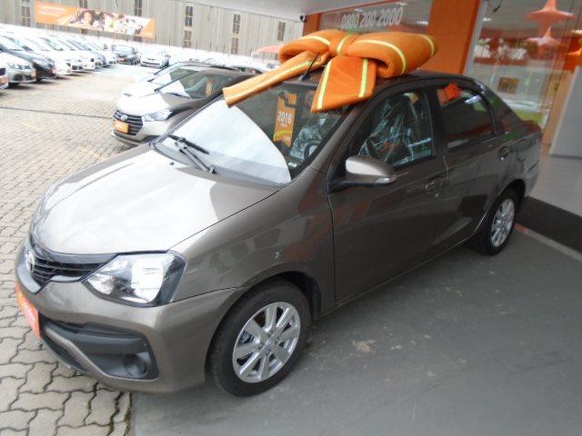 TOYOTA ETIOS 2017/2018 1.5 X SEDAN 16V FLEX 4P AUTOMÁTICO - Foto 2
