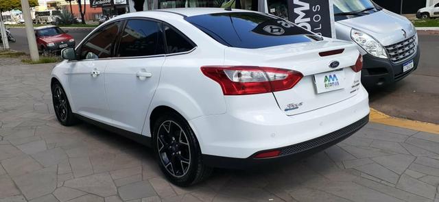 Super oferta Focus Titaniun Sedan- ano 2015 - completo - Foto 3