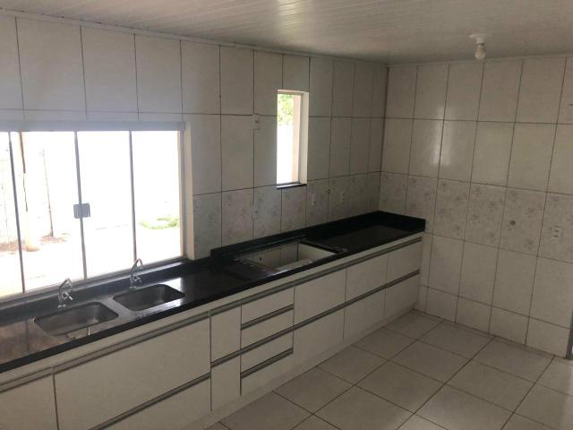 Casa 4 qts 2 suíte cozinha americana quintal Grande 2 sala - Foto 5