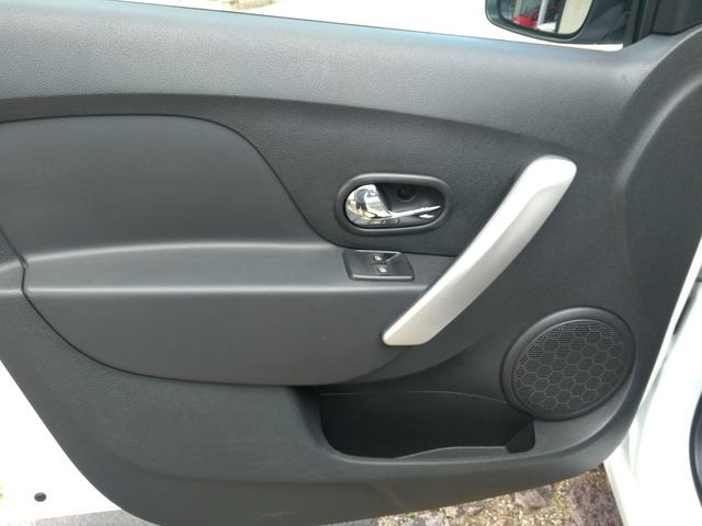 SANDERO 1.6/2017 ÚNICO DONO Novo!!! - Foto 13