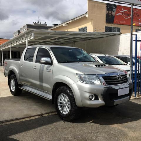 Toyota/Hilux SR V 4x4 - 2015