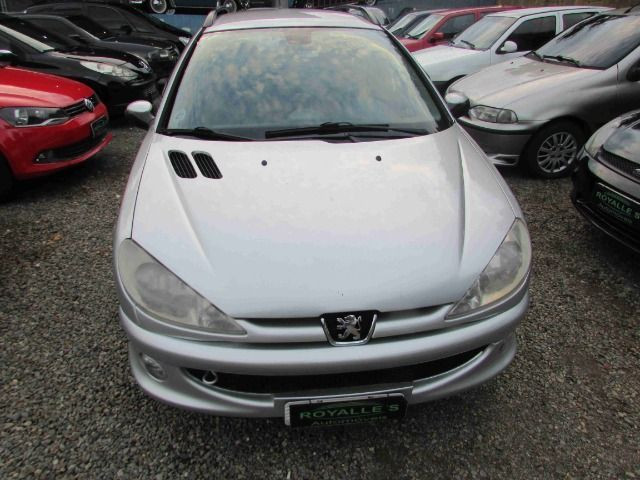 Peugeot 206 sw feline 8500 + parcelas direto pela loja sem burocracia - Foto 2