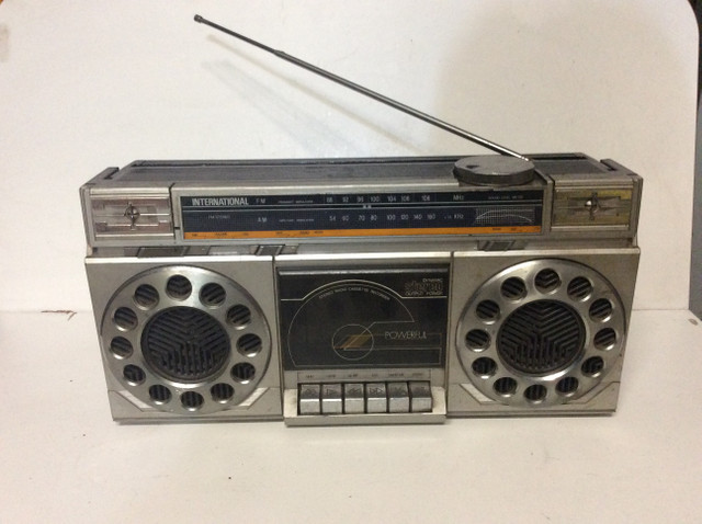 Rádio bombox antigo - Foto 2