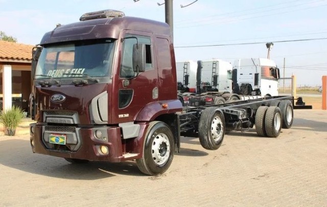 CAMINHÃO FORD CARGO