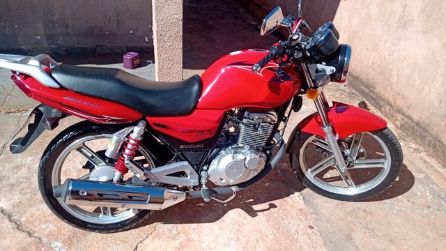 SUZUKI 150 MUITO NOVA
