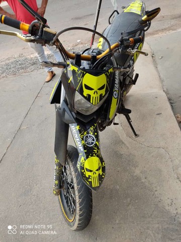 MOTO YAMAHA