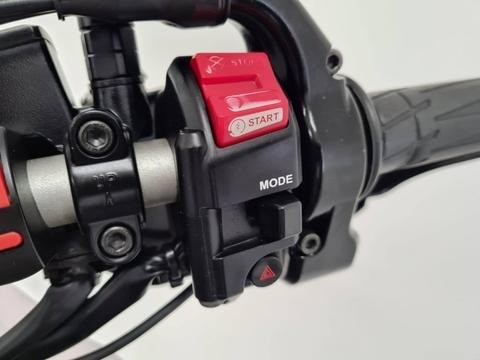 YAMAHA XT1200Z SUPER TÉNÉRÉ DX 2015
