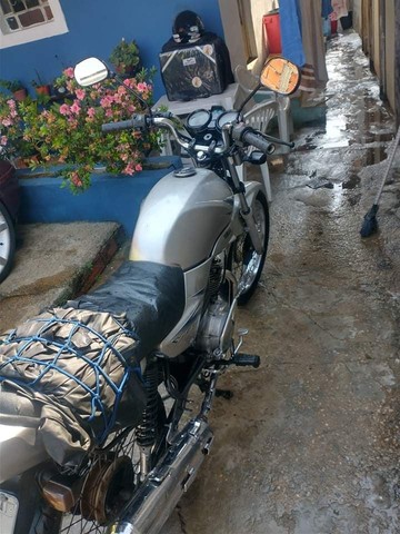 YAMAHA YBR 2005