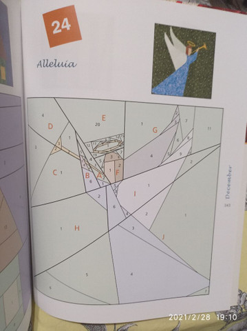 365 Foundation Quilt Blocks - Livro com Blocos de Patchwork e Quilt - Foto 2