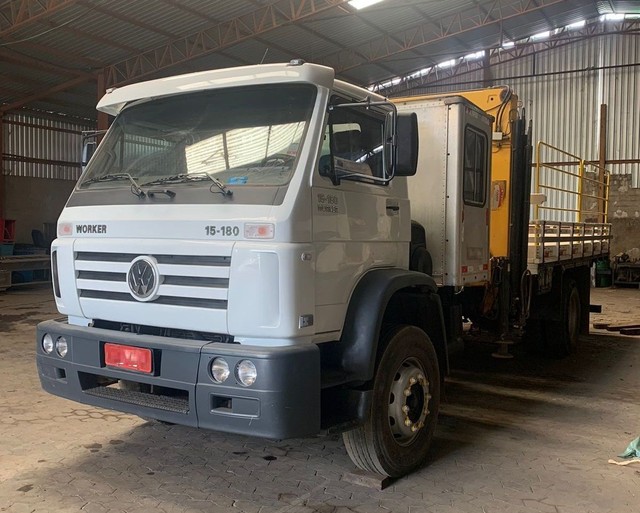 VW 15-180 4X2