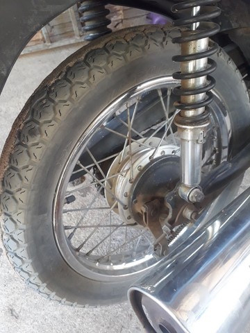 MOTO TOP