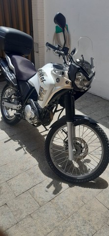 MOTO TENEREE EM ESTADO DE ZERO KM