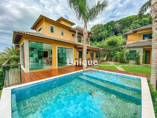 Casa com 5 dormitórios à venda, 280 m² por R$ 2.500.000,00 - Praia Brava - Armação dos Búz