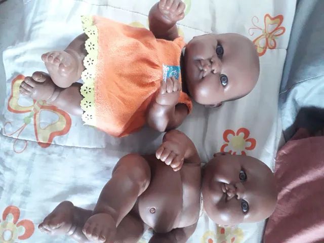 2 bonecas neneca negras - Foto 4