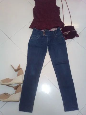 Calça Jeans Feminina semi-nova - Foto 2
