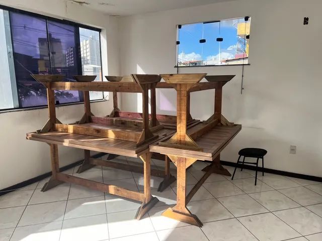 Mesas de Madeira - Tampo MDF (Cor Itapuã) + Base em Pinnus - Foto 5