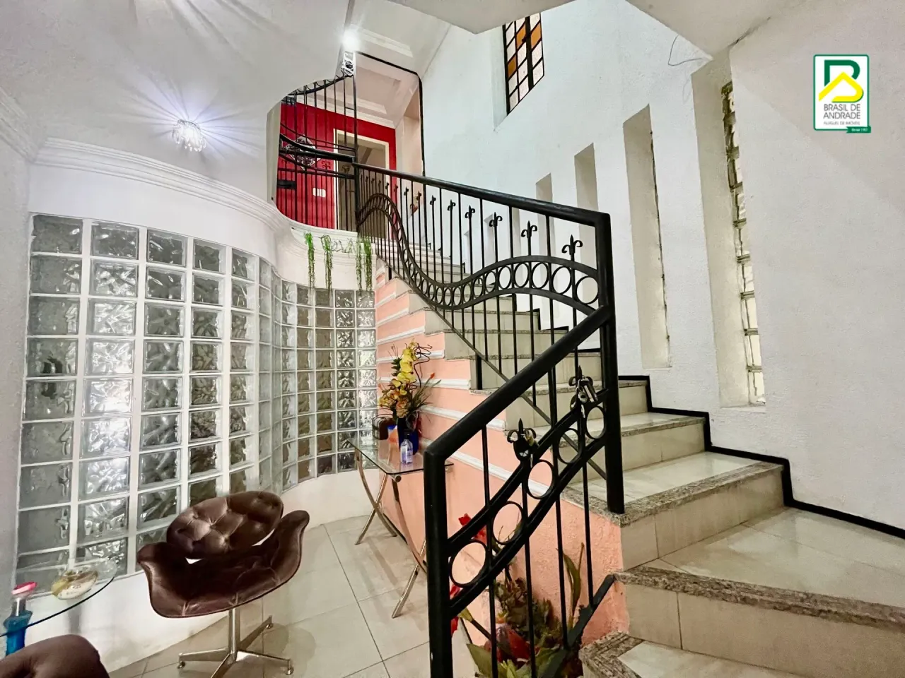 Prédio Duplex Comercial/ Residencial na Rua Vinte e Cinco de Março,Centro.
