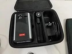 Projetor Portátil 4K e 3D ByIntek P70 + 2 Óculos 3D (Semi Novo)