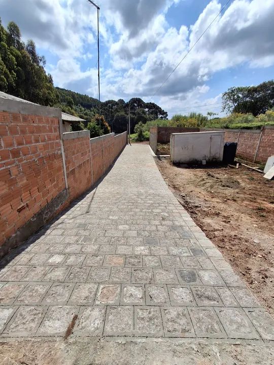 PEDRA LOUSINHA 20X20