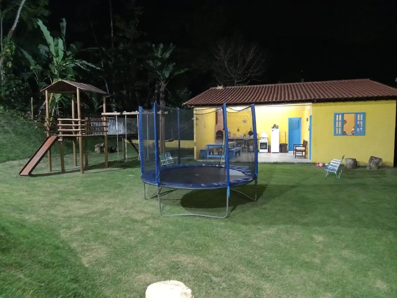 Lindo mini sítio com casa +parquinho+churrasqueira+porteira fechada - Foto 14