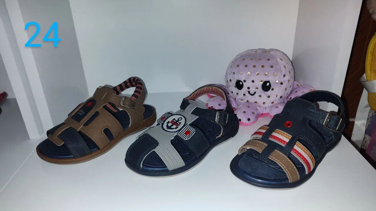 Sapatos  - Tamanhos 31 e 34 - Foto 5