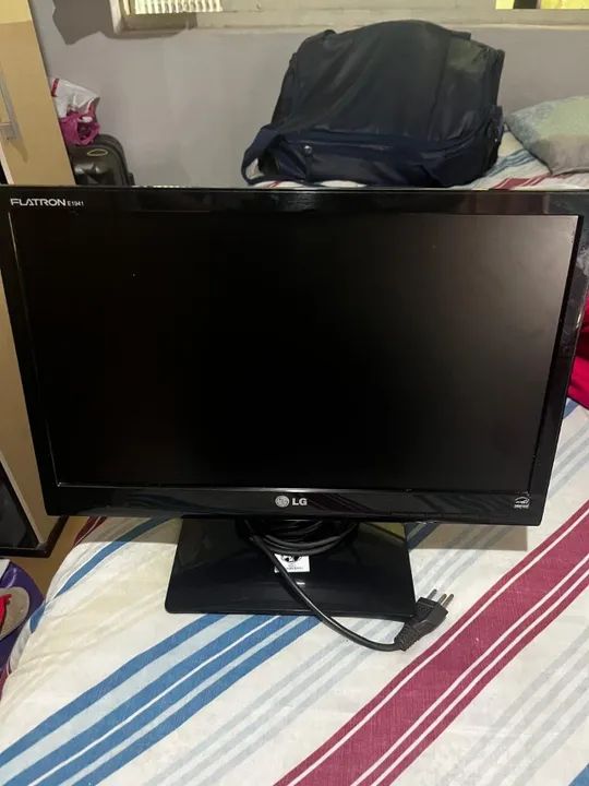 Monitor PC LG 17,5 Polegadas Usado