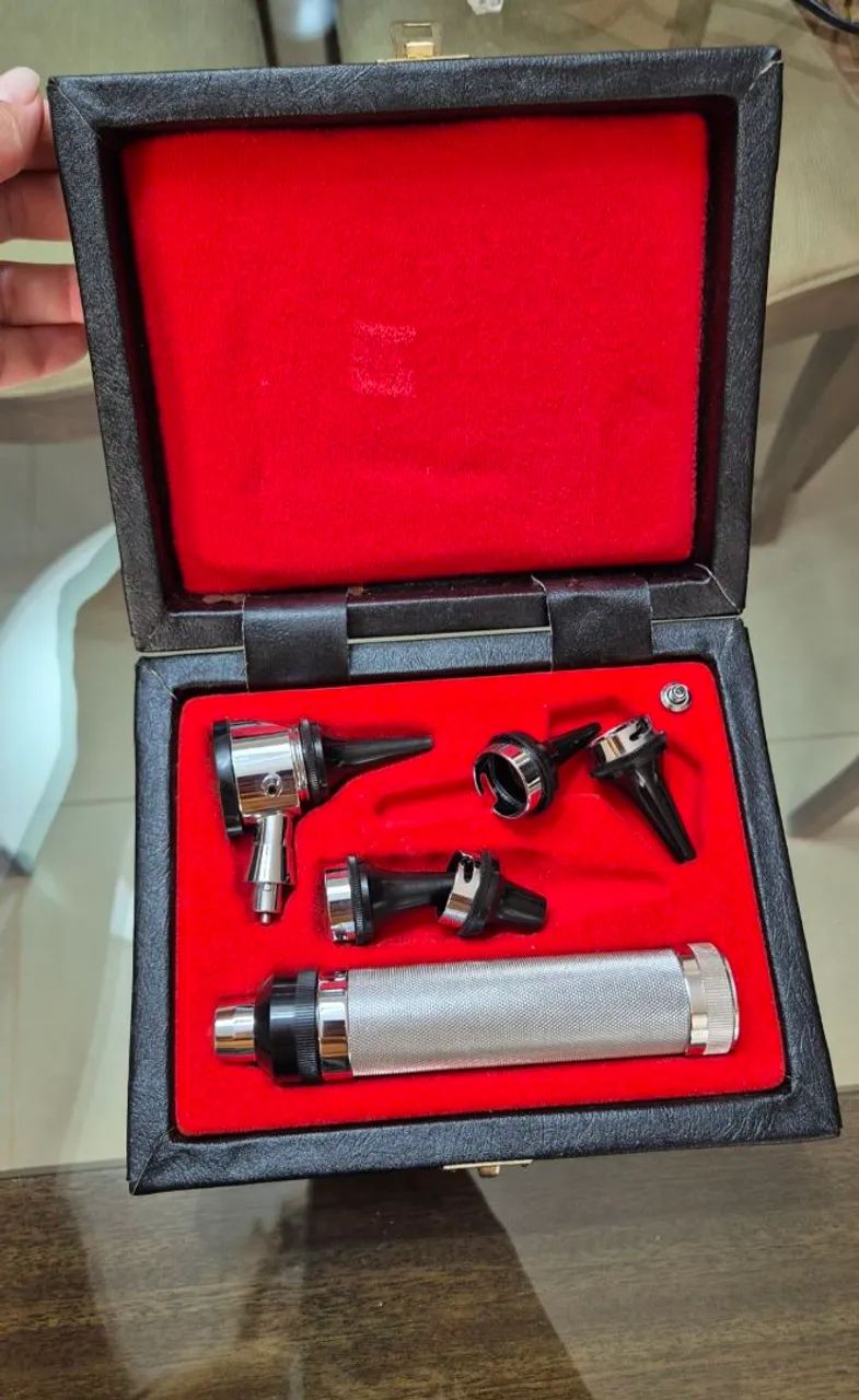 Otoscópio profissional kole com caixa - Foto 3