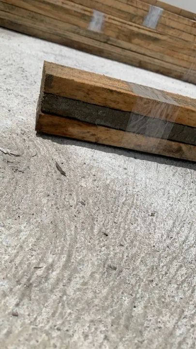 Sarrafos de Medeira Pinos 19un de 2,50x5cm e 3uni de 2,50x8cm - Foto 3