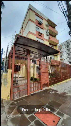 Apto c/ Terraço e churrasq: 2 quartos, 2 banh, dep. emp e baita sacada