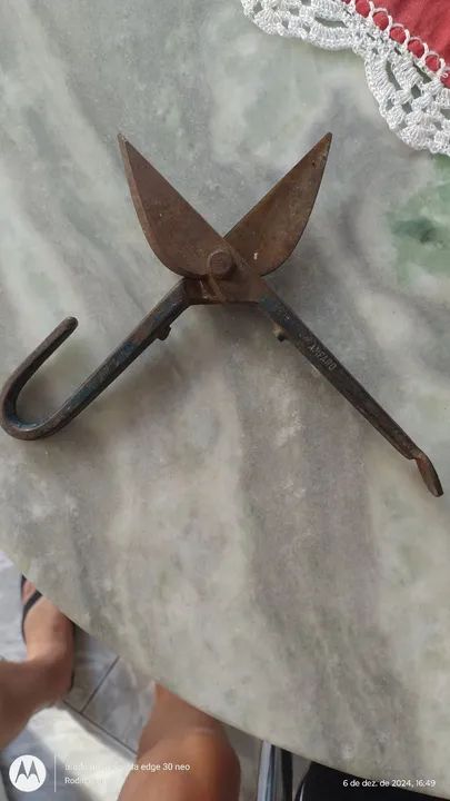 Tesoura de cortar metal antiga amparo - Foto 2
