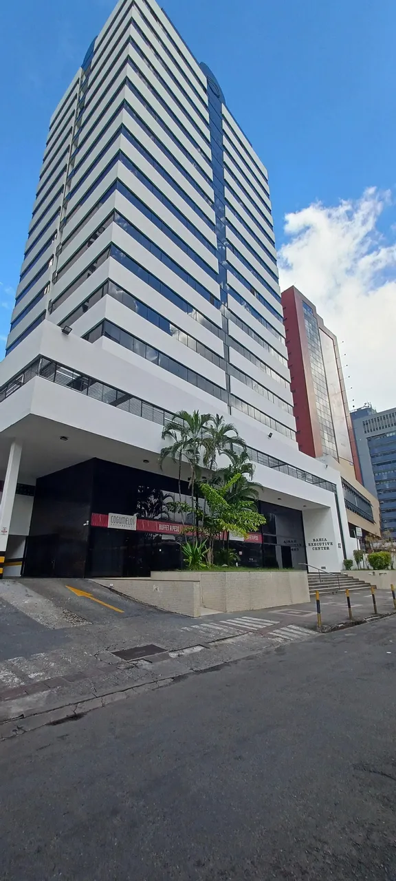 Alugo salas com 185 m2 no Caminho das Árvores - Salvador - BA