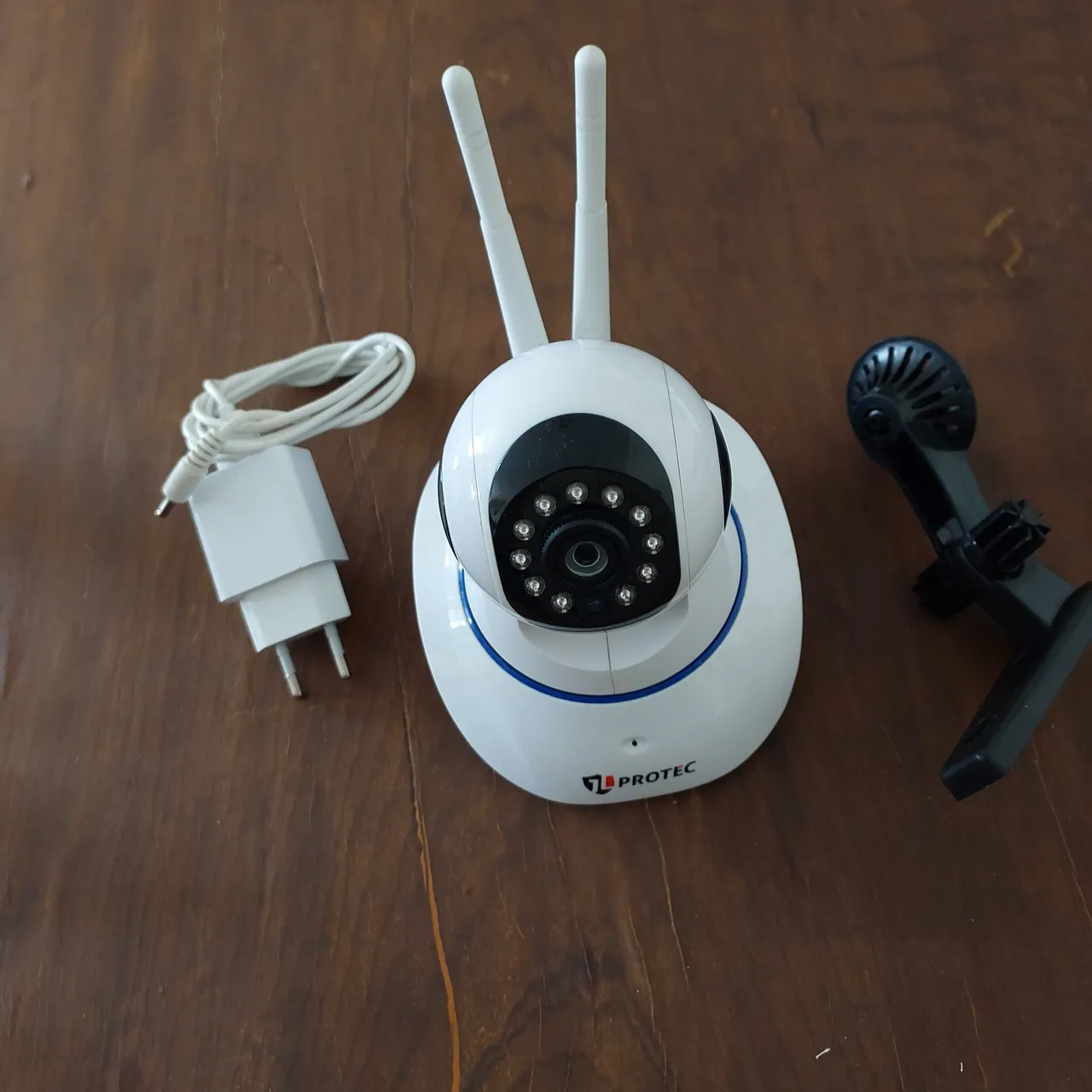 Câmera IP s/fio Wi-Fi HDMI 1080p Robô Wireless c/2 antenas CFTV + Mini câmera Wireless A9