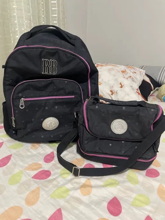 Mochila + lancheira RB (REBBECA BOMBOM)