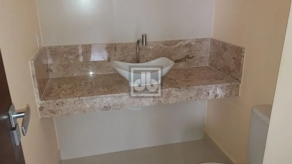 Pechincha - Casa - 3 Quartos (1 Suíte) - 1 Vaga - 136m² - JBJ69610 - Foto 8