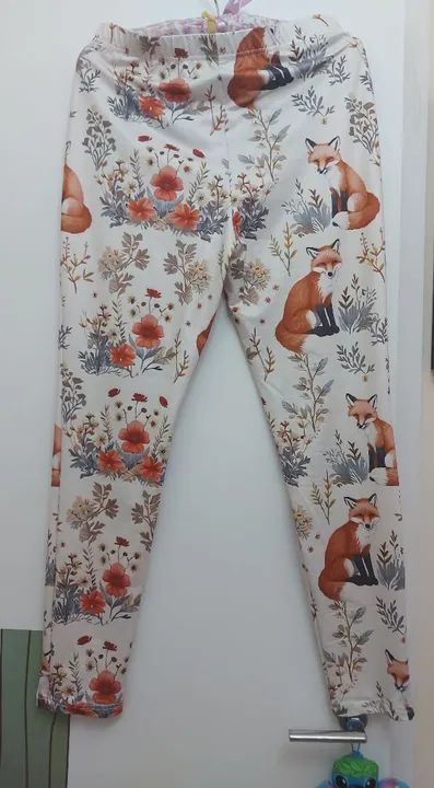 Legging de raposa com flores - tamanho G  - Foto 5
