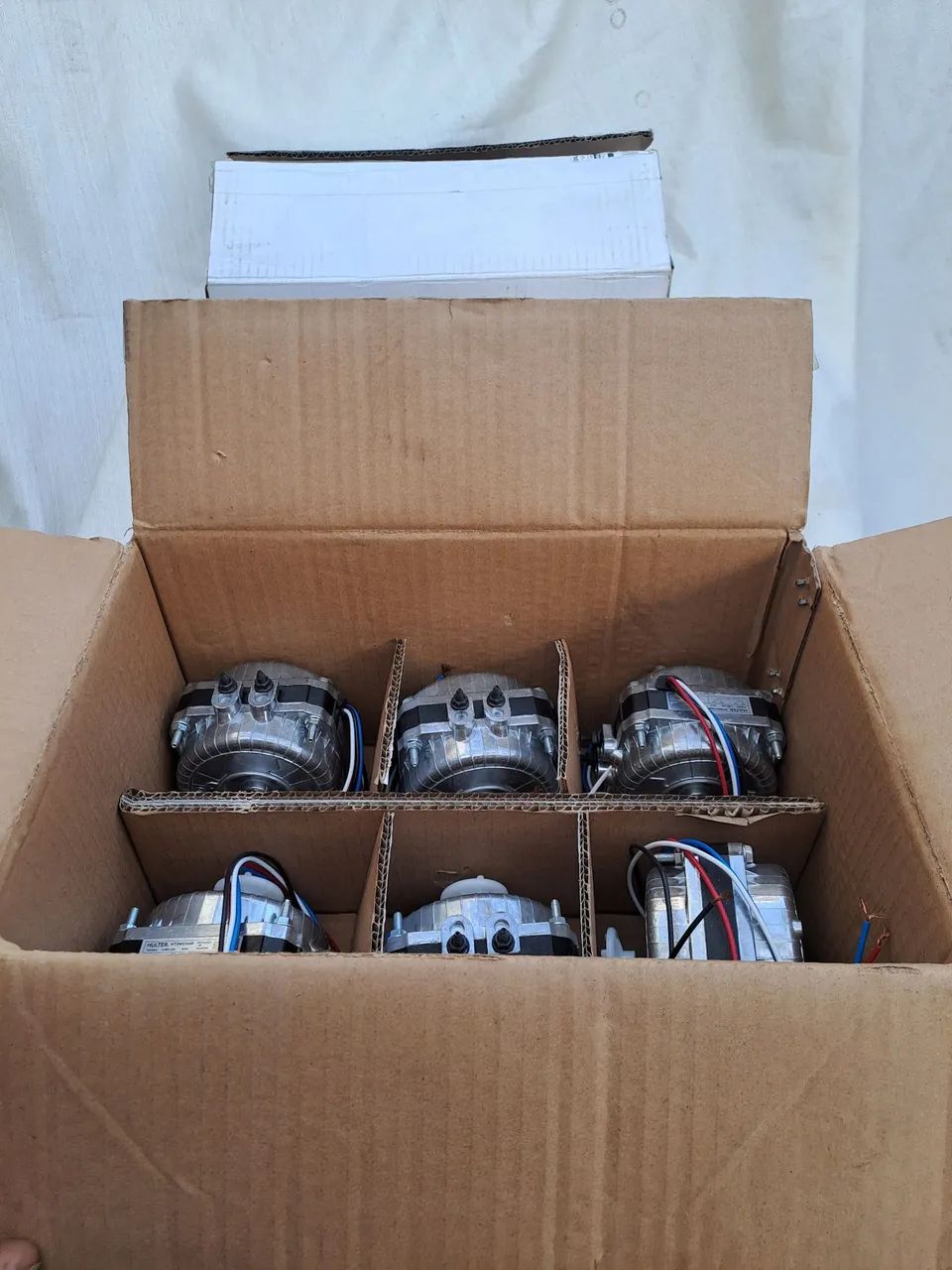 Micro Motores Ventilador HULTER 1/40 Hélice e Suportes Bivolt- Lote com 6 - Foto 2