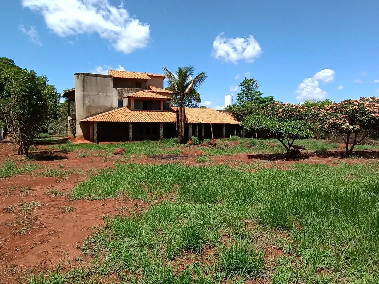 Chácara para venda tem aproximadamente 500 metros de área construída, quadrados com 4 quar - Foto 5