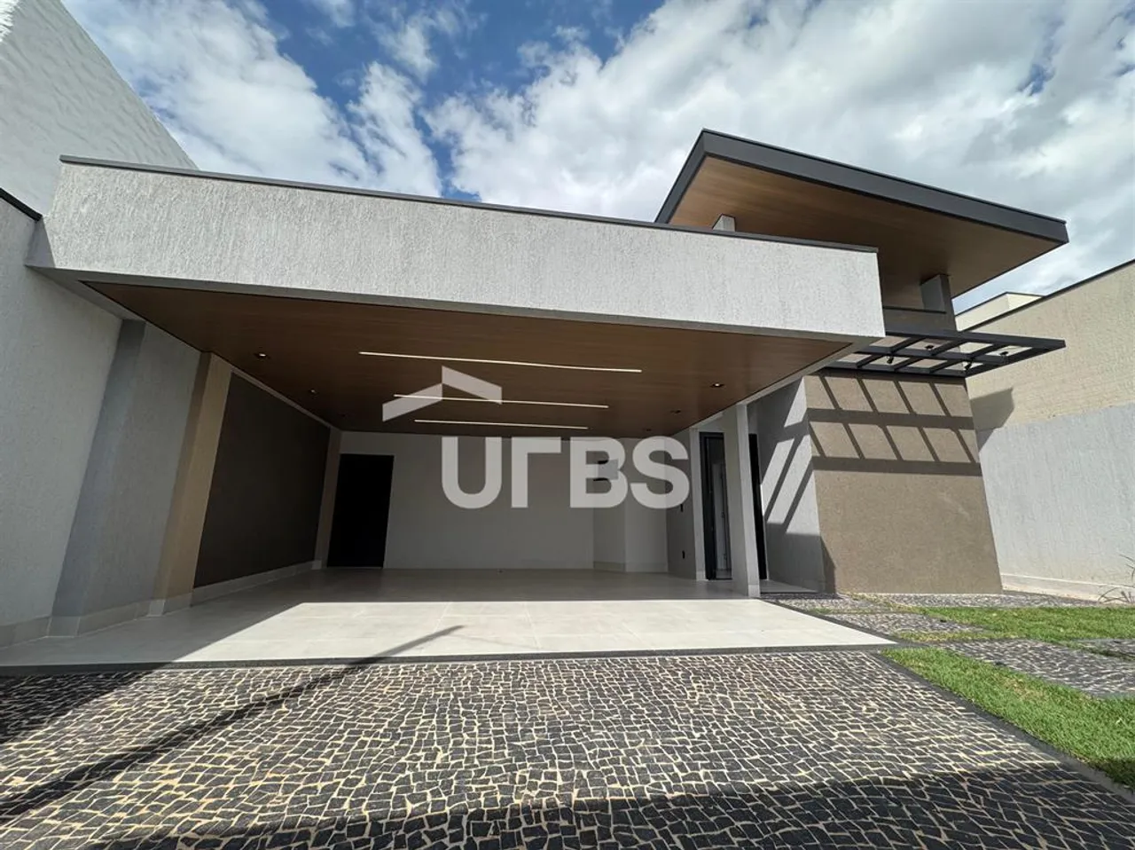 CASA 3 SUITES 108 NORTE