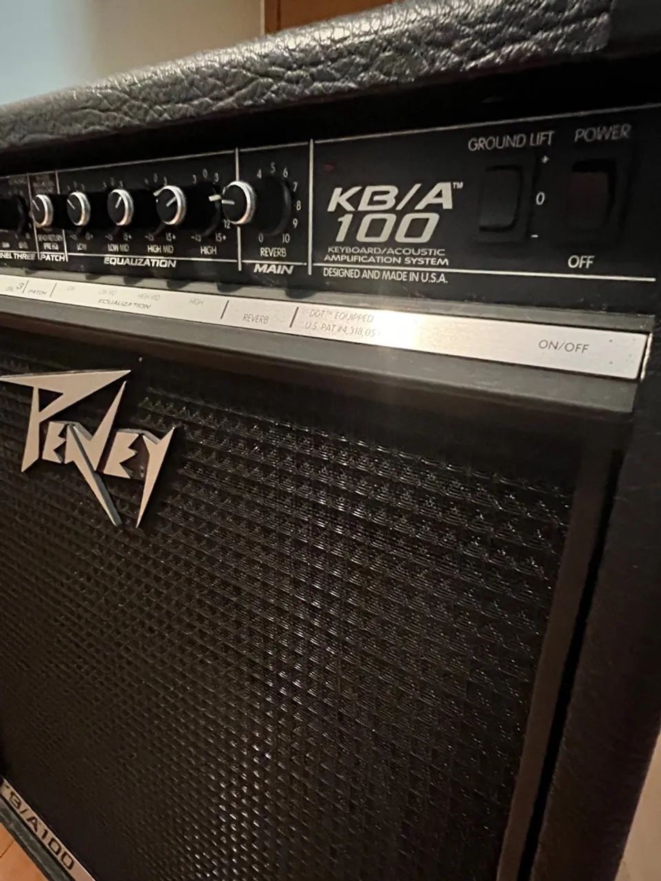 Amplificador de teclado Peavey KB/A 100 - Foto 2