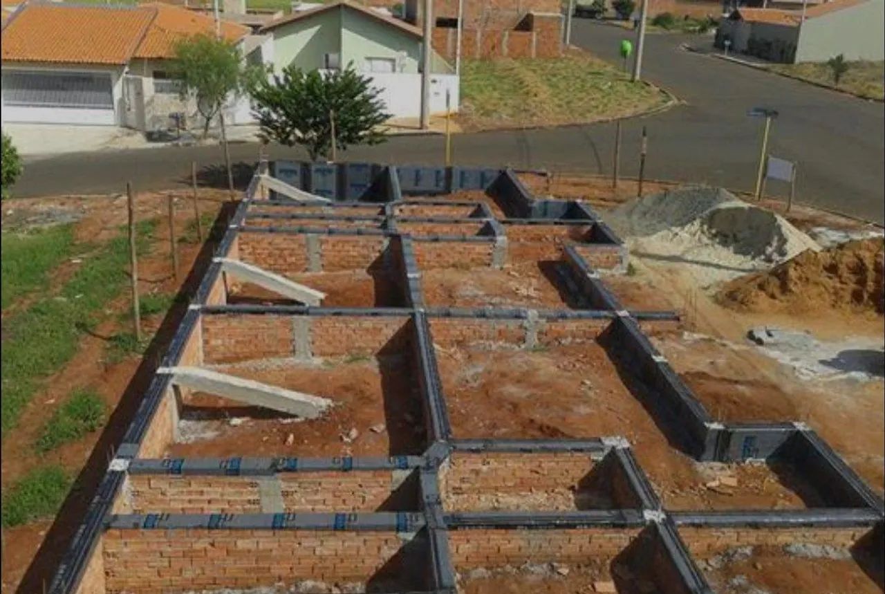 Mestre de obra construindo desde da fundação - Foto 5