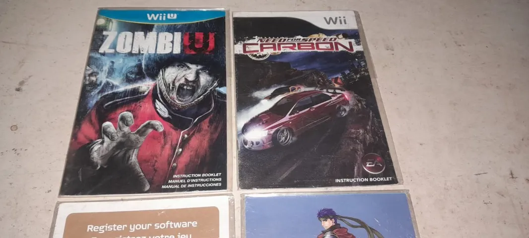 Lote de Encartes e Manuais de jogo do Wii, Wii U e Gamecube