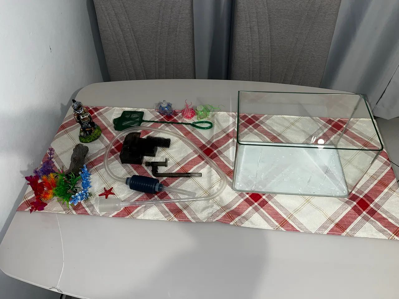 Aquário 16 Litros (35x20x23) + Decoração Completa + Kit Limpeza - Foto 2