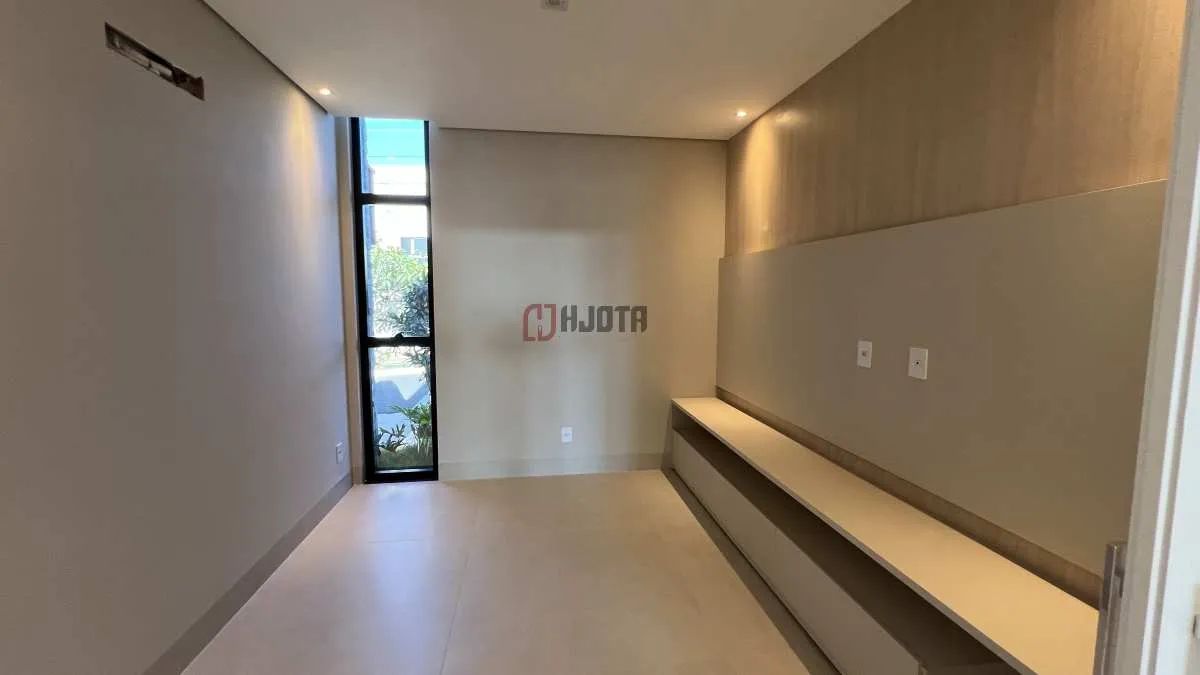 Casa de condomínio com 3 quartos, 233m², à venda, Condomínio Vilage La Montagne em São Jos - Foto 4