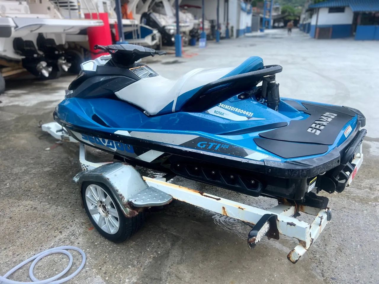 VENDO JET SKI SEADOO GTI SE 130 ano 2018  - Foto 3