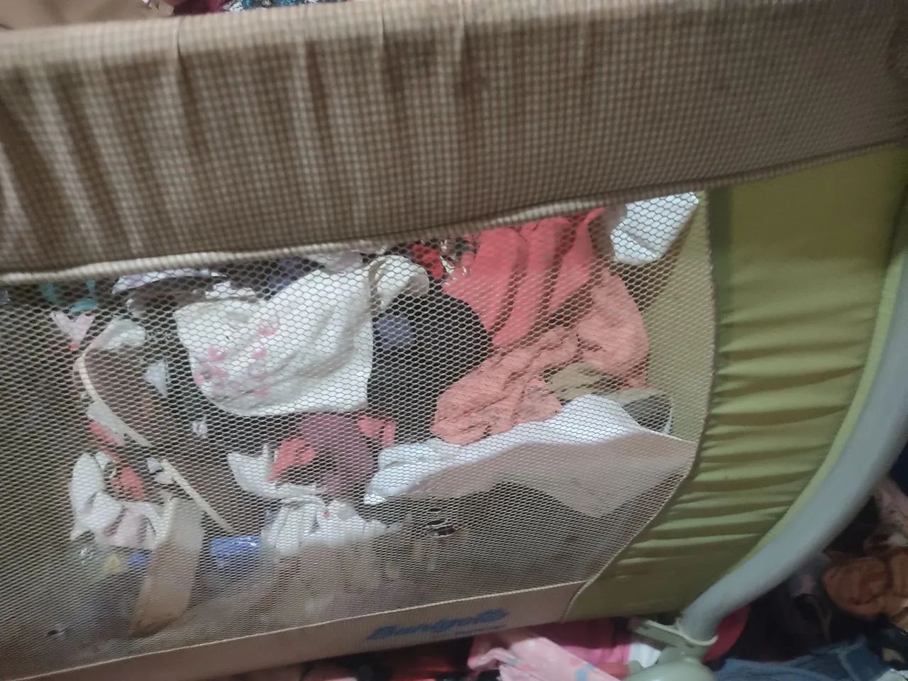 Berço infantil portátil