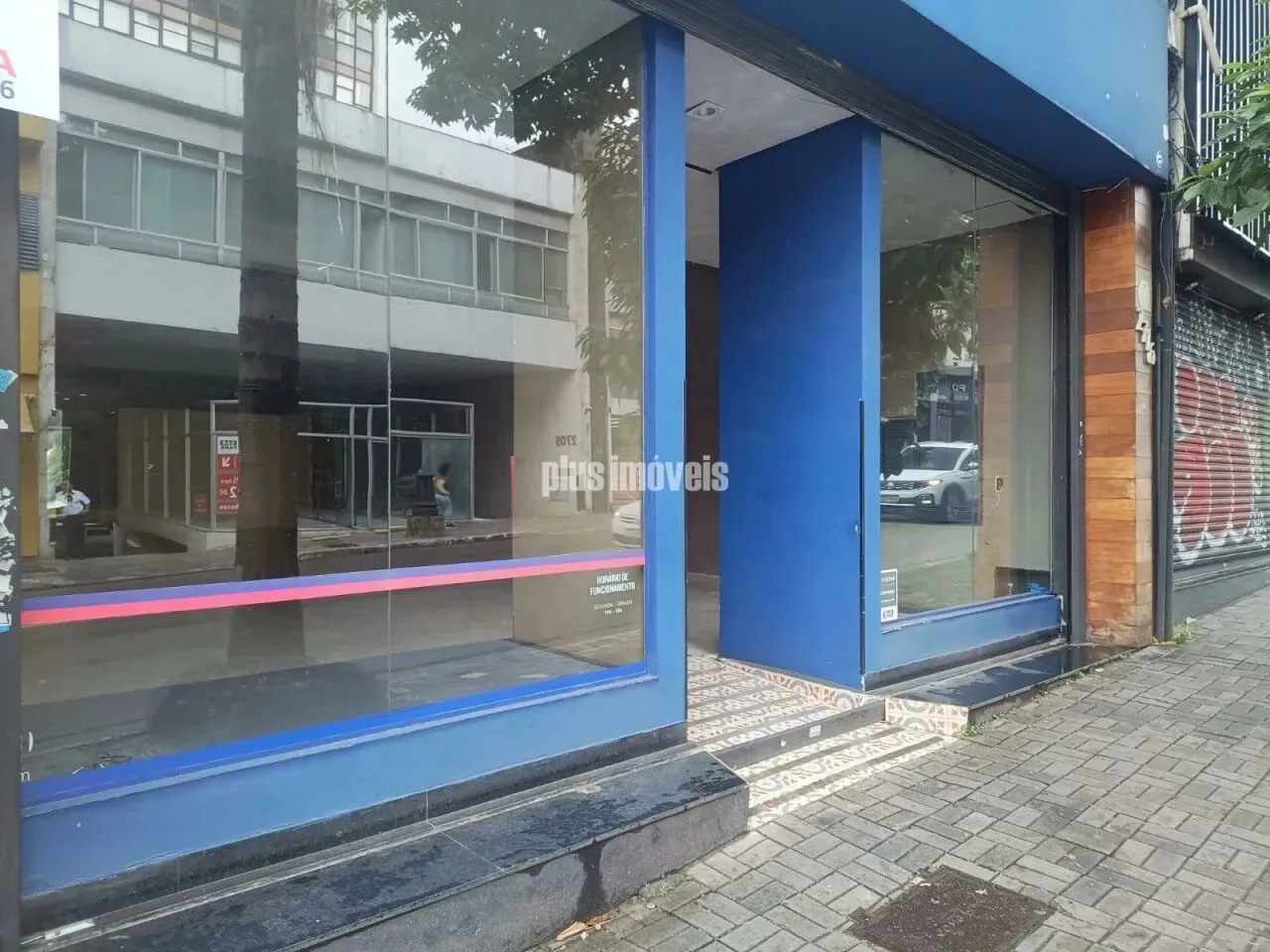 LOJA RUA AUGUSTA REGIÃO SUPER VALORIZADA. FACHADA DE 7 METROS.