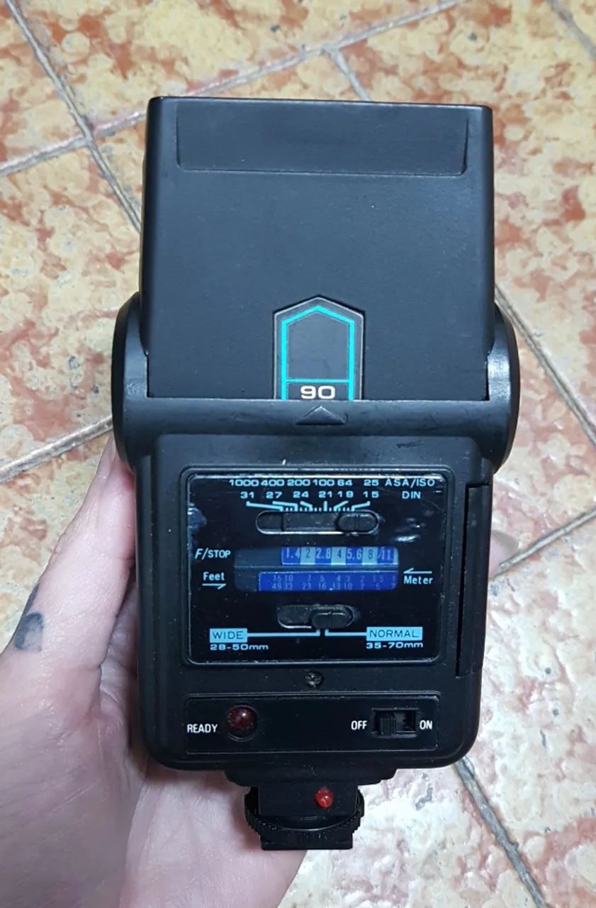 Flash marca Tron S-300 antigo para camera fotográfica, no estado - Foto 4